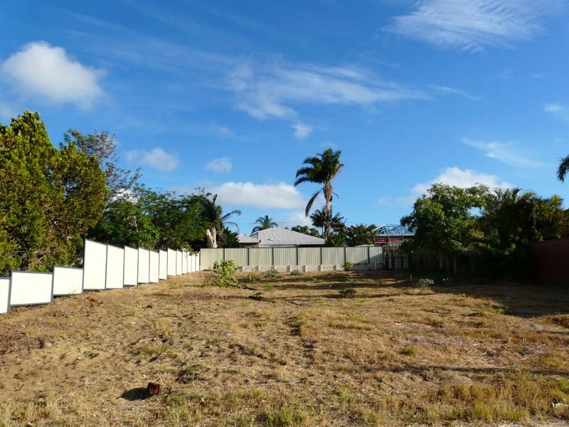 13 Fermaner St, Karrinyup WA 6018