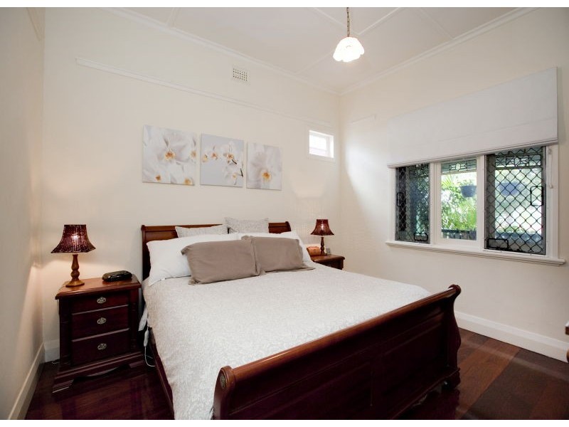 42A Carnarvon St, East Victoria Park WA 6101