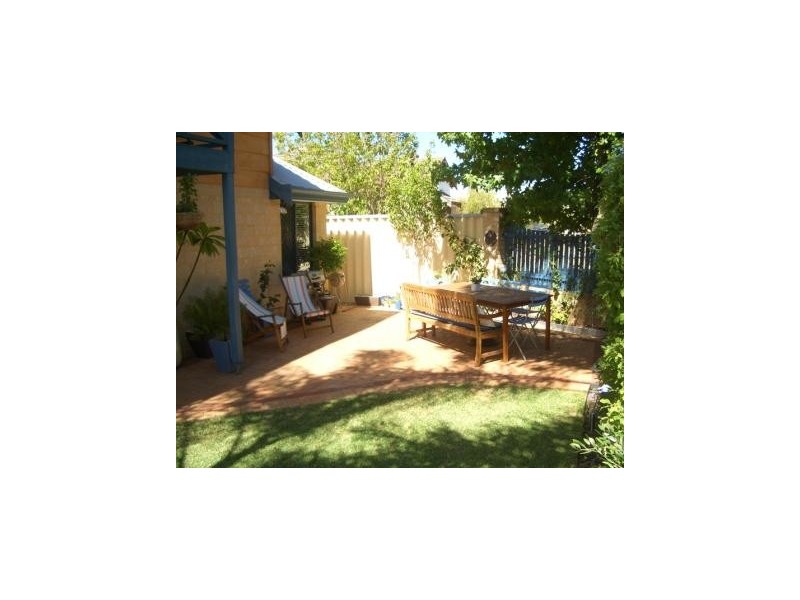 1/22 Caledonian Ave, Maylands WA 6051