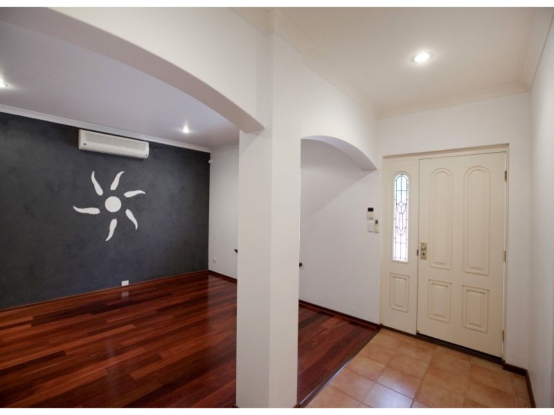 10B Marr St, Myaree WA 6154