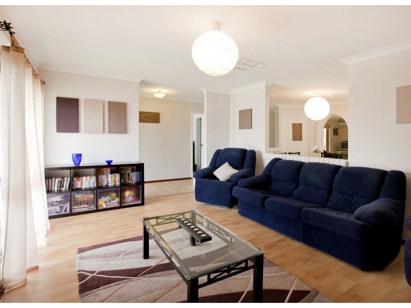 3 Rosewood Crescent, Dianella WA 6059