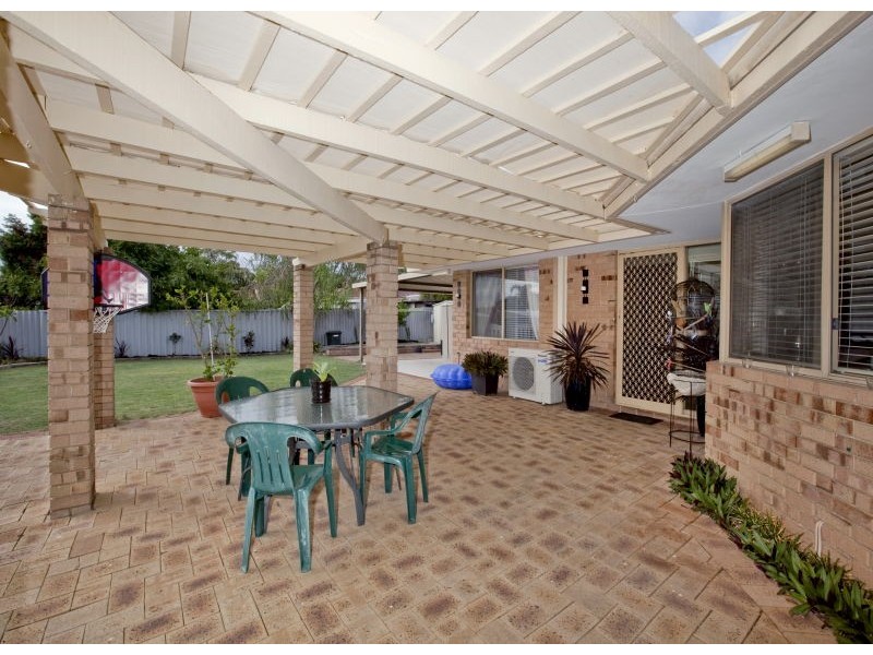 3 Rosewood Crescent, Dianella WA 6059