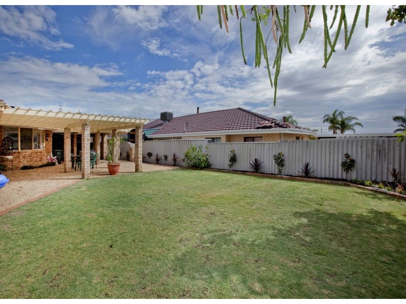 3 Rosewood Crescent, Dianella WA 6059