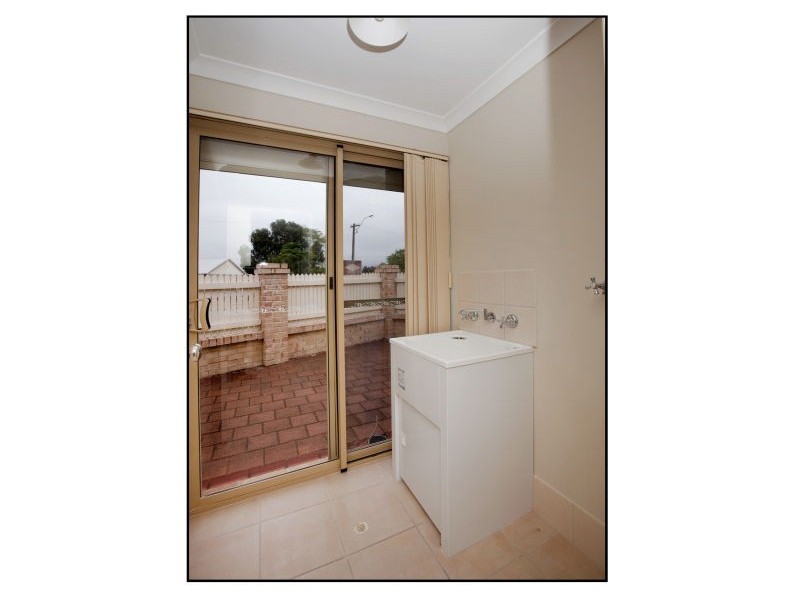 1/17 Pollock St, Bentley WA 6102