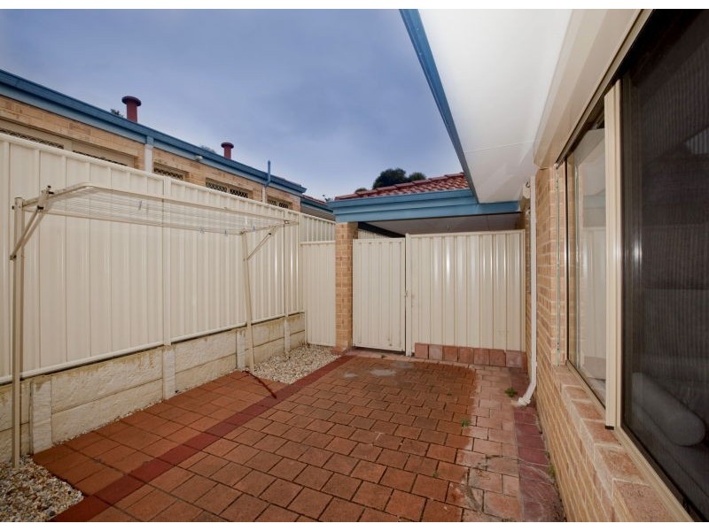 1/17 Pollock St, Bentley WA 6102