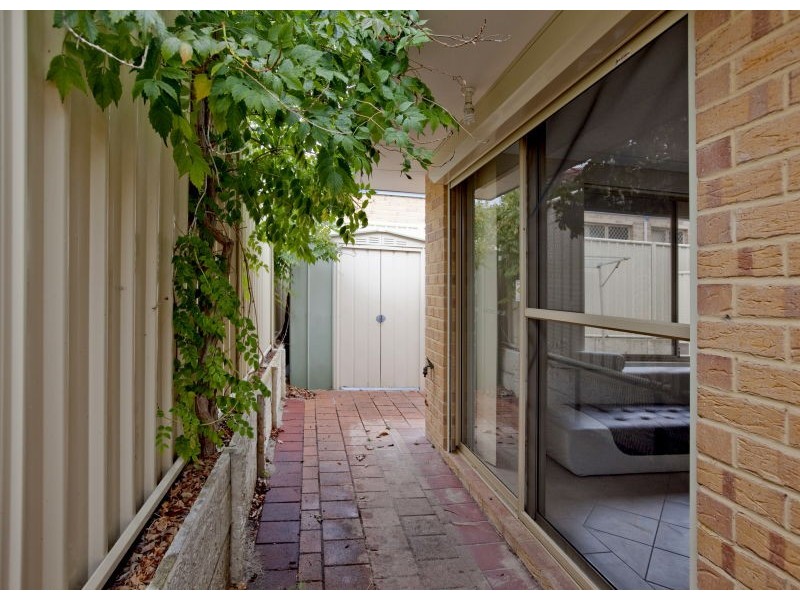 1/17 Pollock St, Bentley WA 6102