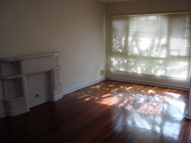 392 Knutsford Ave, Kewdale WA 6105