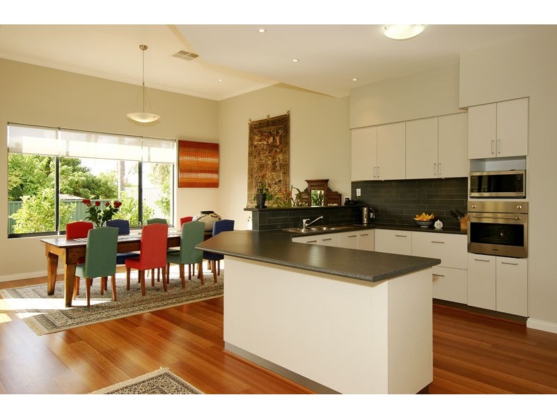 25B Henley Road, Mount Pleasant WA 6153