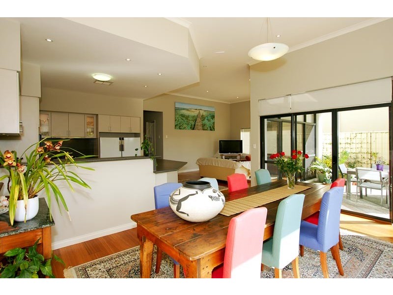 25B Henley Road, Mount Pleasant WA 6153