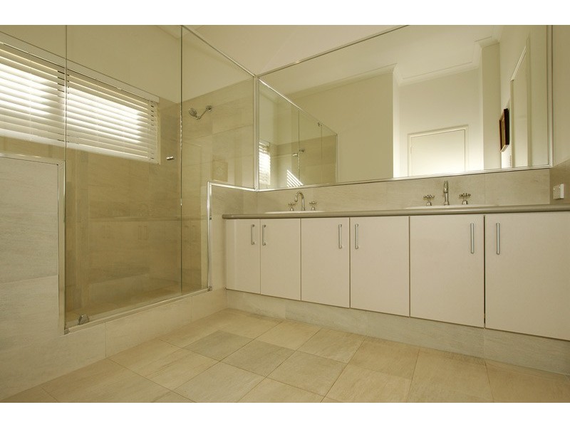 25B Henley Road, Mount Pleasant WA 6153