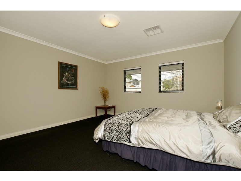 25B Henley Road, Mount Pleasant WA 6153