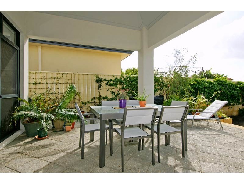 25B Henley Road, Mount Pleasant WA 6153