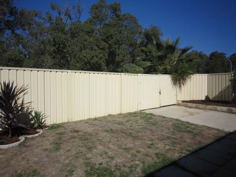 5 Paddington Court, Bibra Lake WA 6163