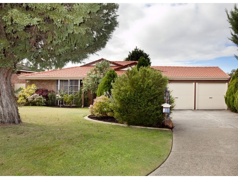 3 Madeleine Crt, North Lake WA 6163