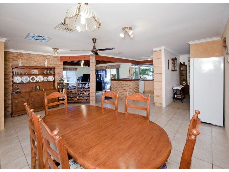 3 Madeleine Crt, North Lake WA 6163