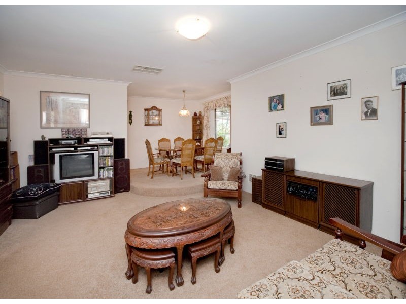 3 Madeleine Crt, North Lake WA 6163