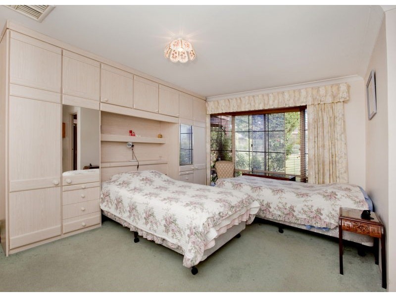 3 Madeleine Crt, North Lake WA 6163