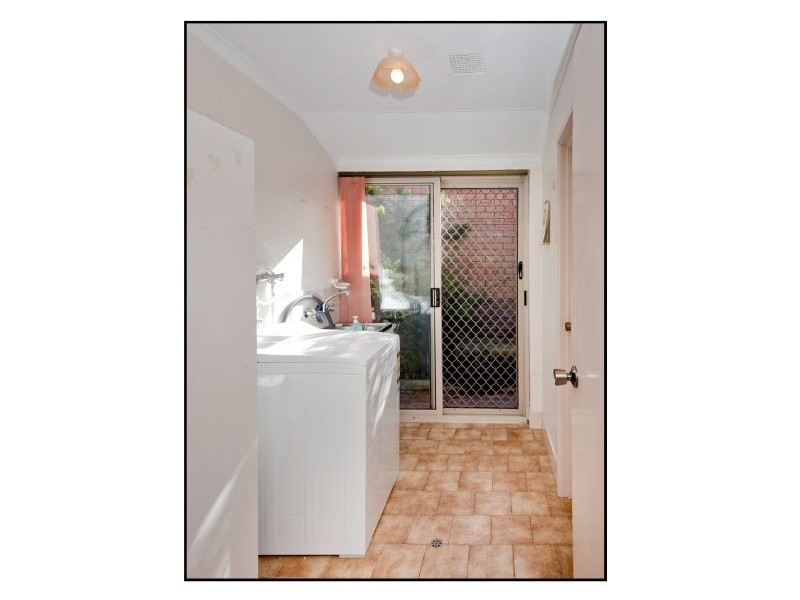3 Madeleine Crt, North Lake WA 6163