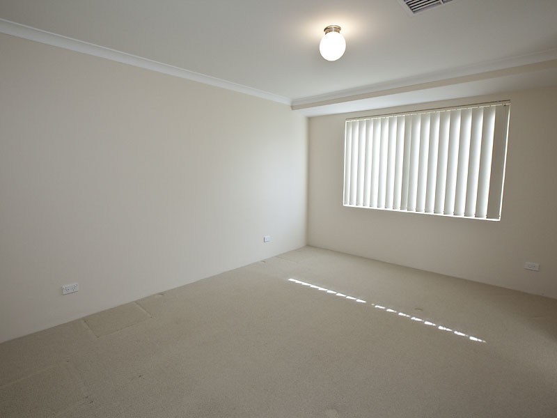 31 Portwine Ave, Byford WA 6122