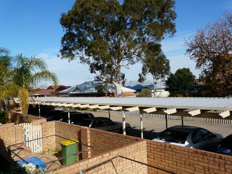 18/2 Mitchell Street, Bentley WA 6102