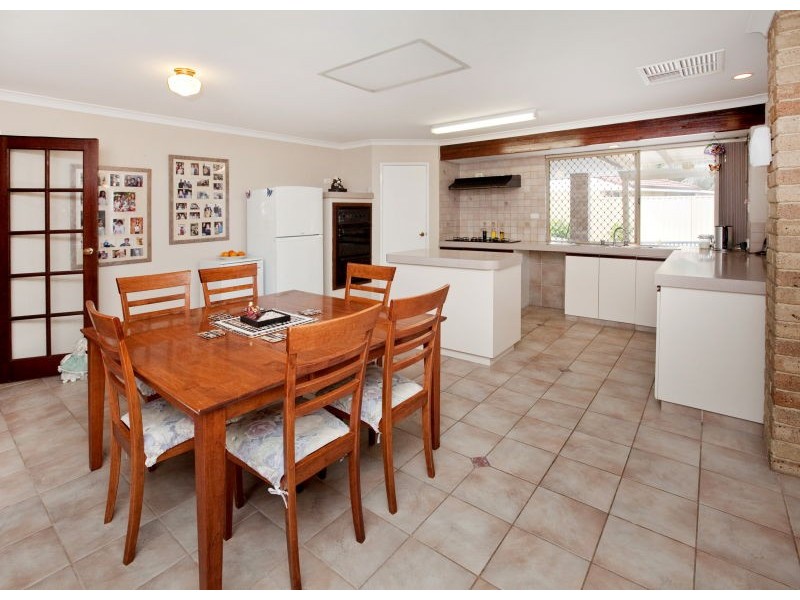 13 Silkwood Way, Beechboro WA 6063