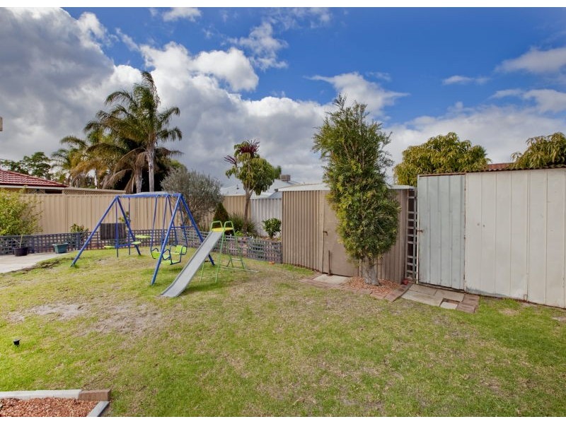13 Silkwood Way, Beechboro WA 6063