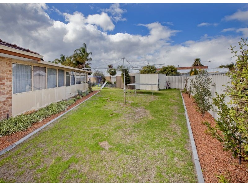 13 Silkwood Way, Beechboro WA 6063