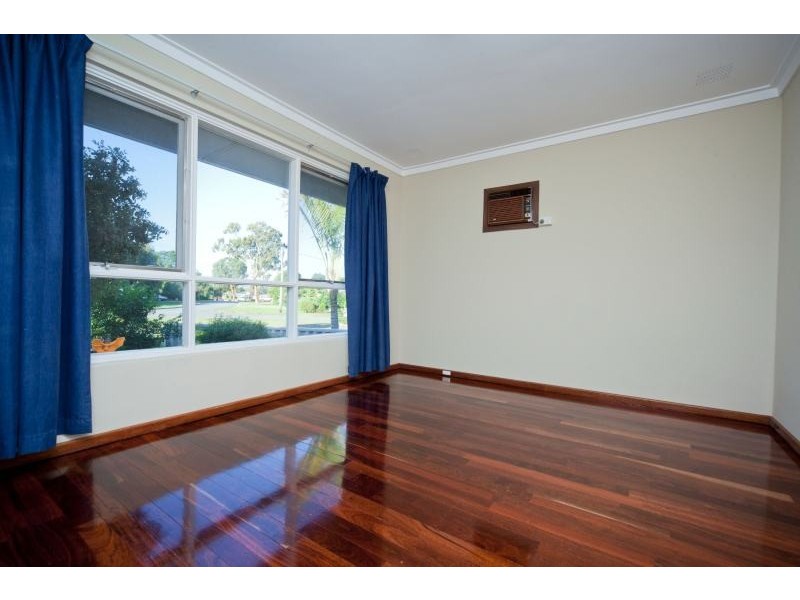 25 Kelton Way, Thornlie WA 6108