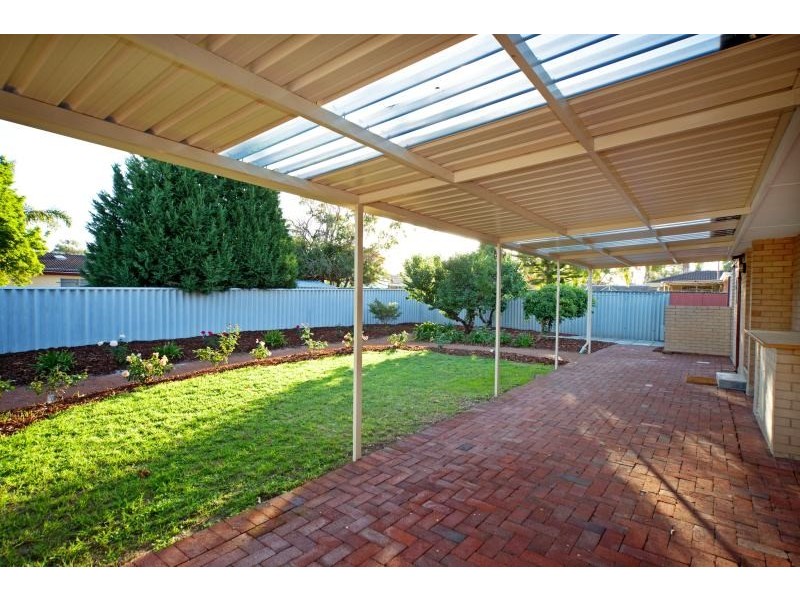 25 Kelton Way, Thornlie WA 6108