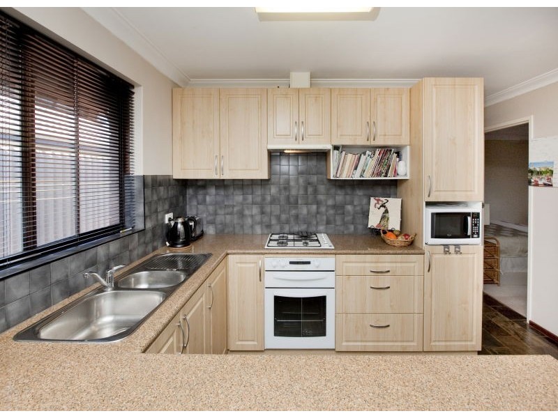 13 Cutter Crescent, Beldon WA 6027