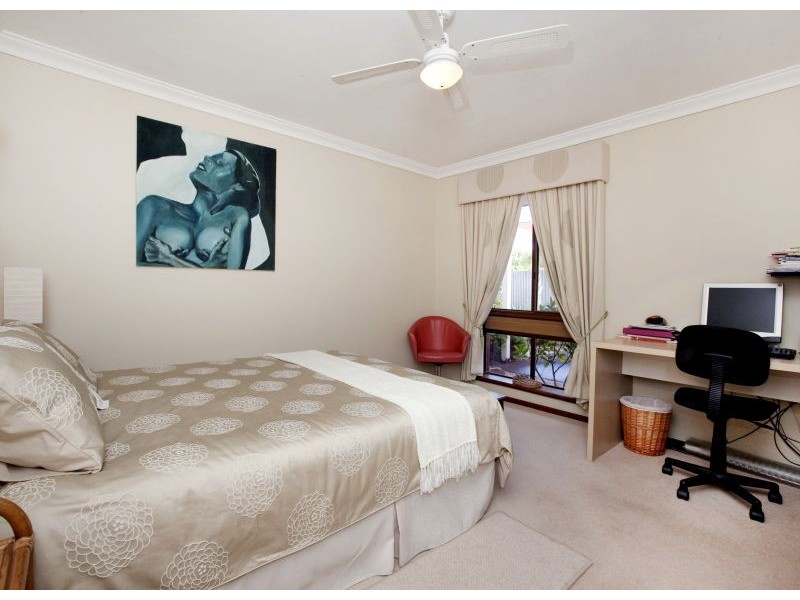 13 Cutter Crescent, Beldon WA 6027