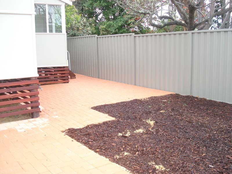 17 Chadwick Street, Hilton WA 6163