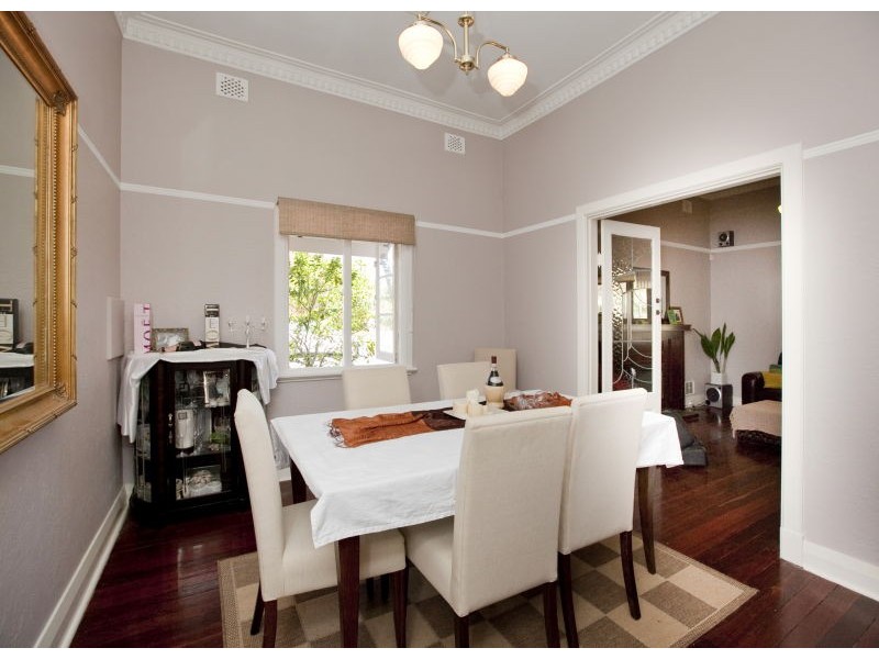 91 Dundas Road, Inglewood WA 6052