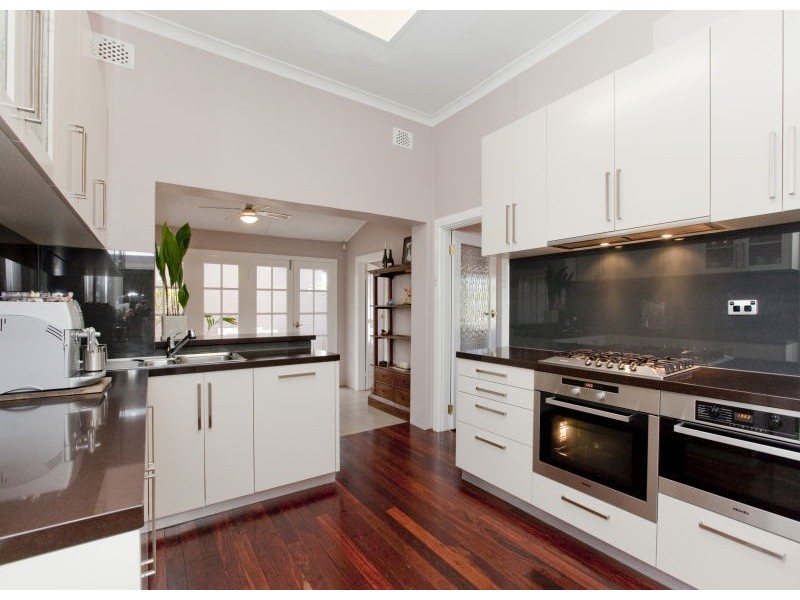 91 Dundas Road, Inglewood WA 6052