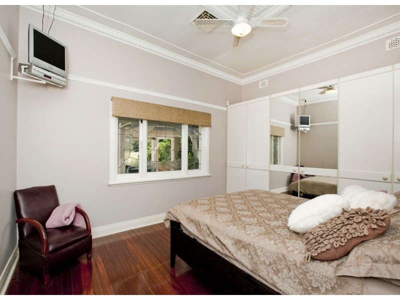 91 Dundas Road, Inglewood WA 6052