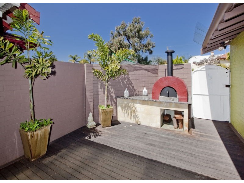 91 Dundas Road, Inglewood WA 6052