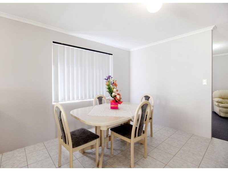 4/9 Sefton Place, Landsdale WA 6065