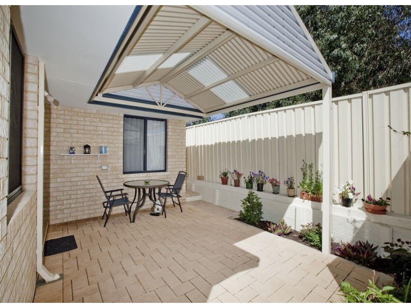 4/9 Sefton Place, Landsdale WA 6065