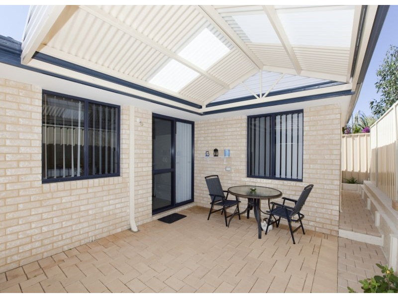 4/9 Sefton Place, Landsdale WA 6065