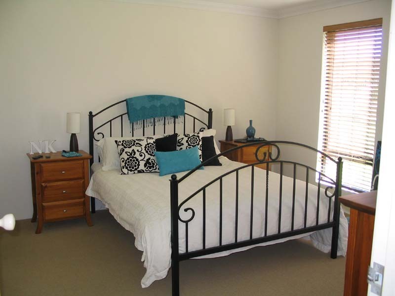 4 Karrivale Court, Pearsall WA 6065