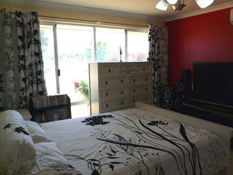 52 Furley Road, Southern River WA 6110