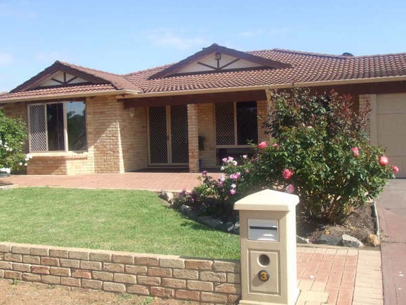 3 Blondell Drive, Munster WA 6166