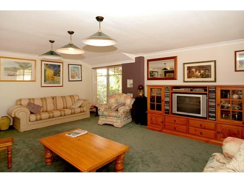 34 Ullapool Road, Mount Pleasant WA 6153