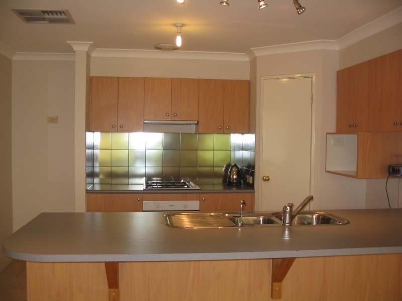 52 Beaumont Parkway, Success WA 6164