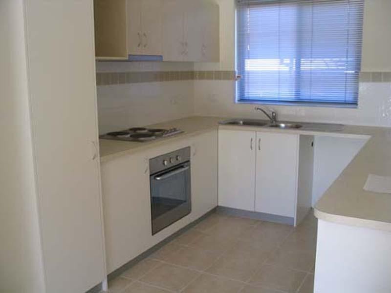 16/42 Kinsella Street, Joondanna WA 6060