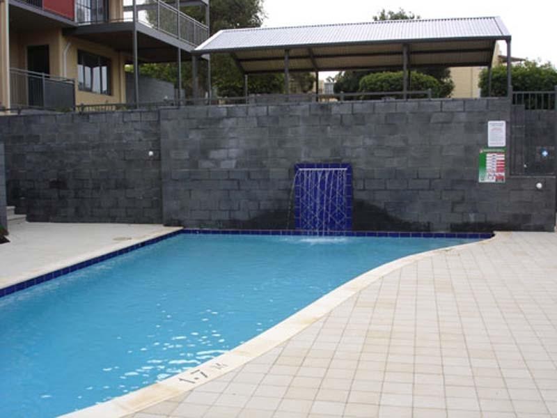 16/42 Kinsella Street, Joondanna WA 6060