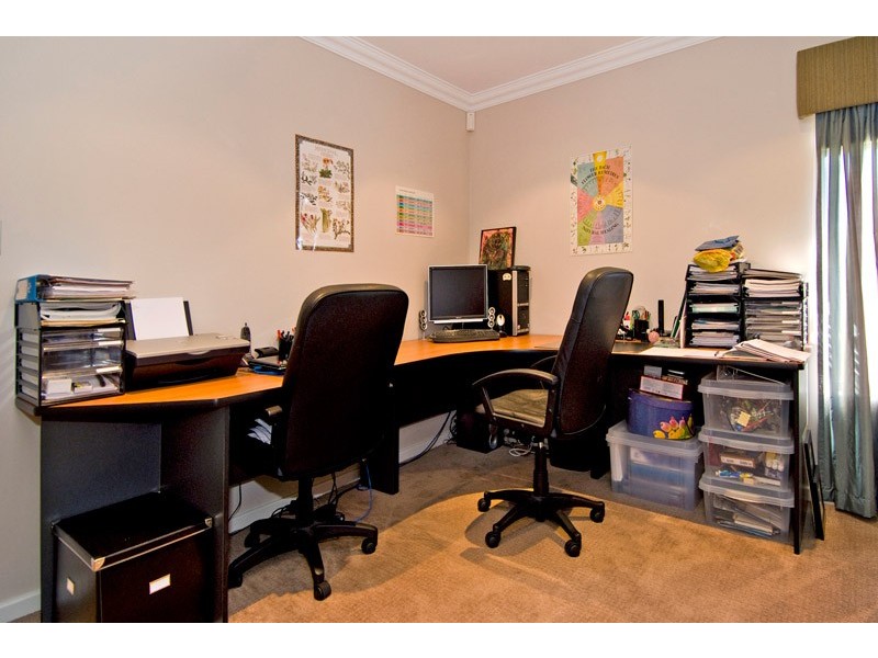 35 Beaumont Parkway, Success WA 6164