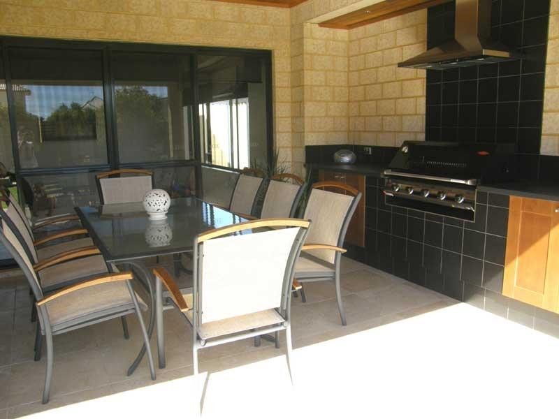 35 Beaumont Parkway, Success WA 6164