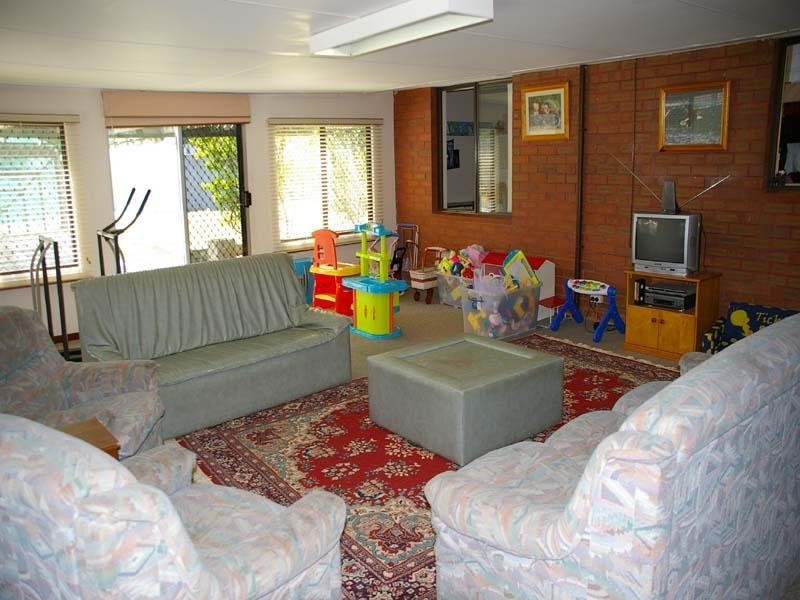 Woburn Way, Kelmscott WA 6111