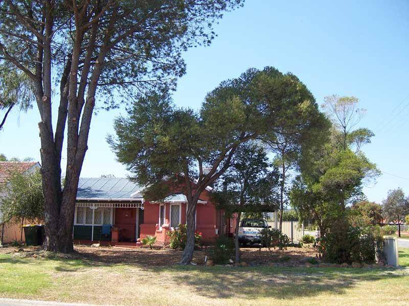 28 Wroxton Street, Midland WA 6056